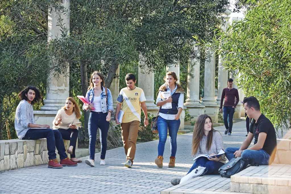 تأثیر دانشگاه‌های برتر در جذب دانشجویان بین‌المللی به قبرس شمالی